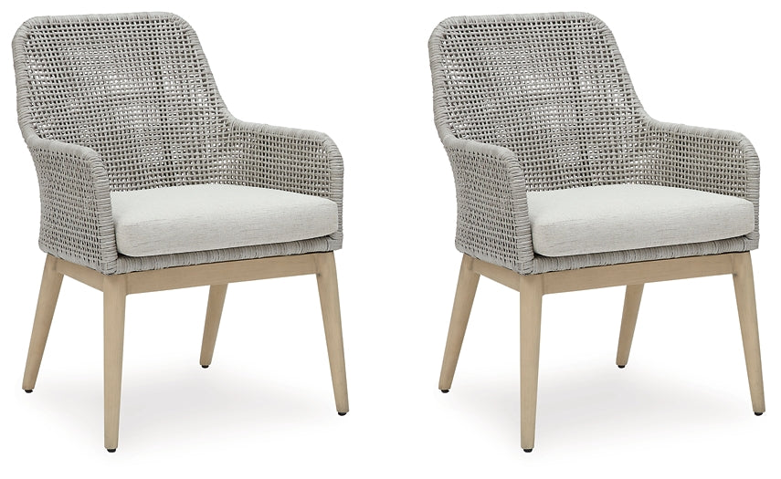 Seton Creek 2 Outdoor Chairs with End Table