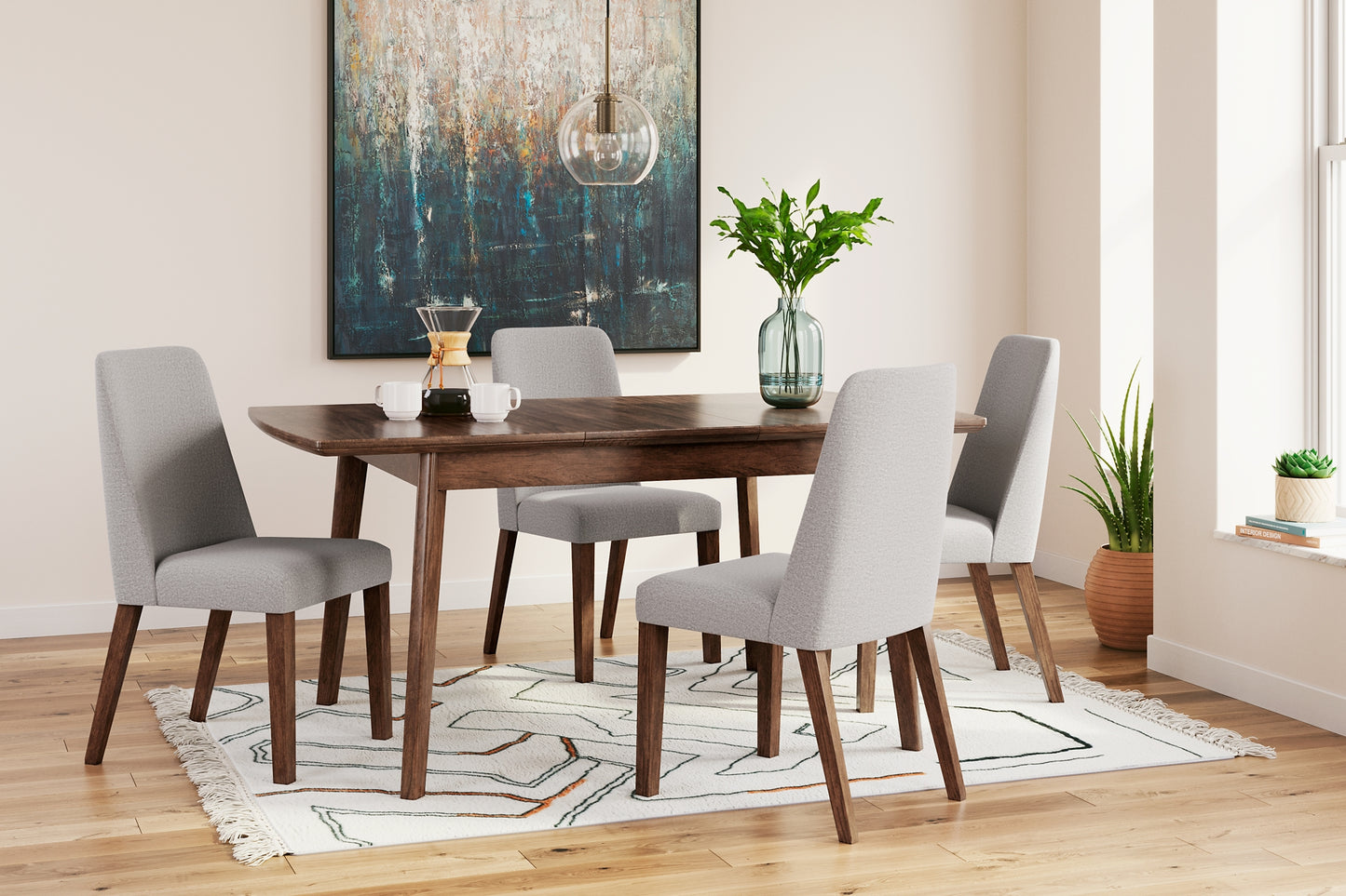 Lyncott Dining Table and 4 Chairs